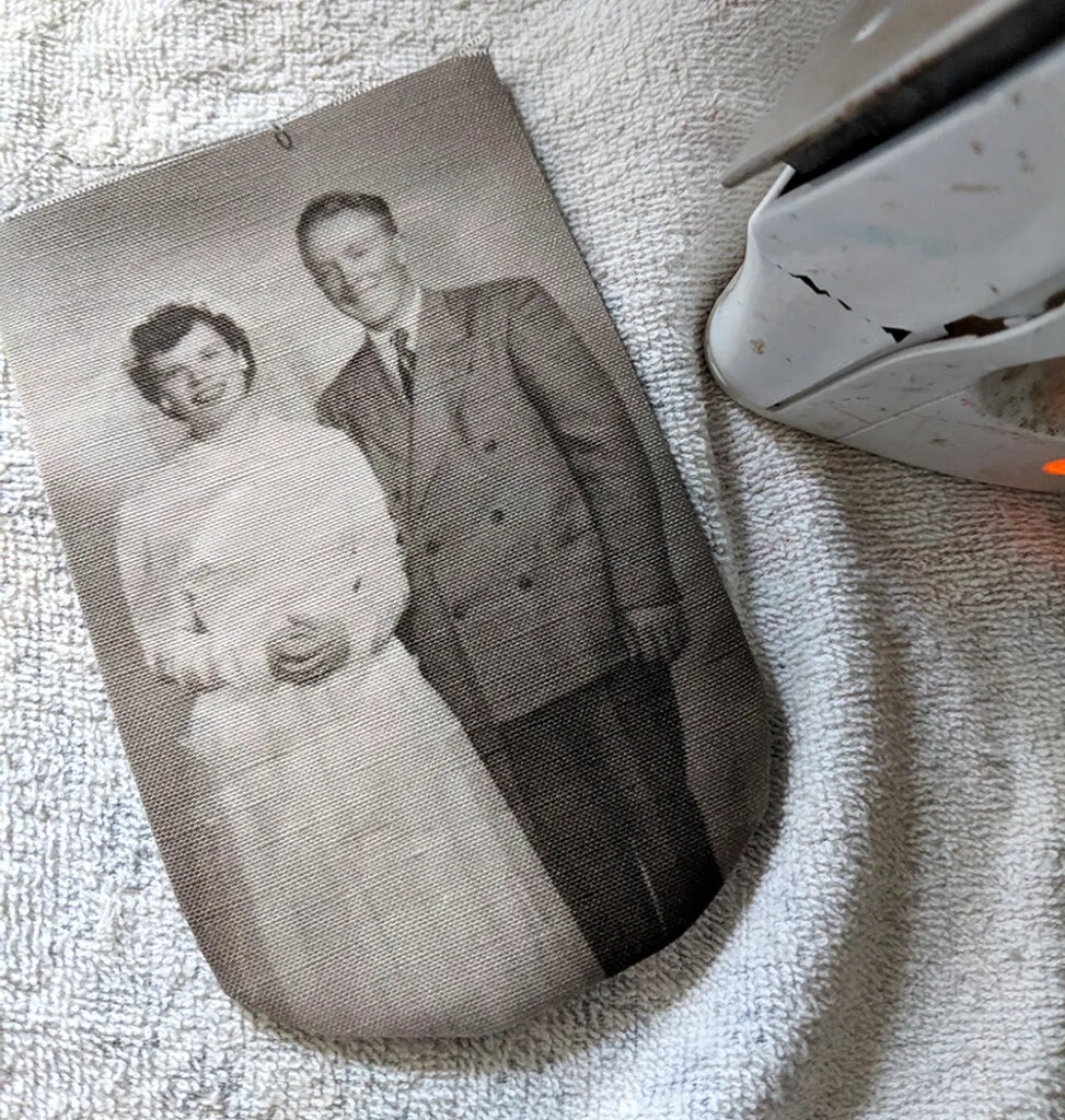 Press the garland pieces | Spoonflower Blog 