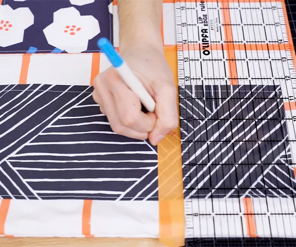Craft-organizer-measuring-pocket-fabric