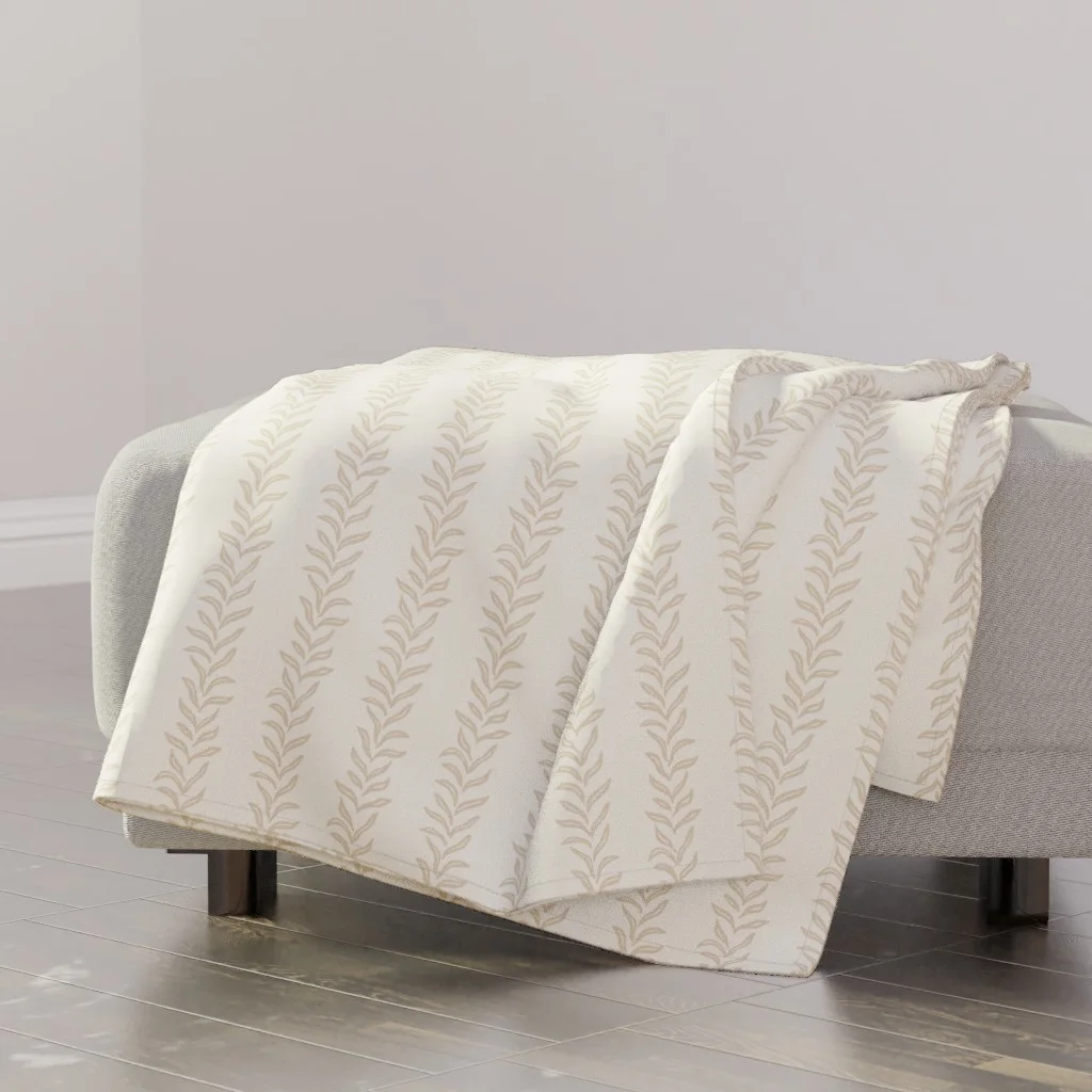 Minimal Throw Blankets