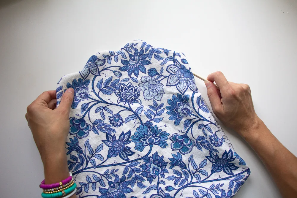 Use a chopstick or turning tool to push each of the scallops out to their rounded shape | Spoonflower Blog 