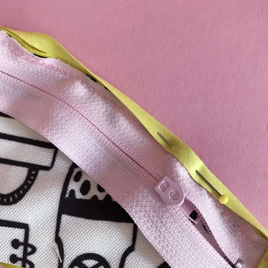 Attach the bias tape | Spoonflower Blog 