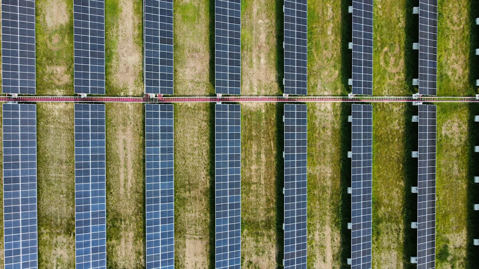 Solar generates for about a third of the day. A portfolio at 100% annual matching typically scores 30–35% hourly.