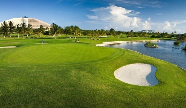 Parcours de golf sur place au Iberostar Cancun