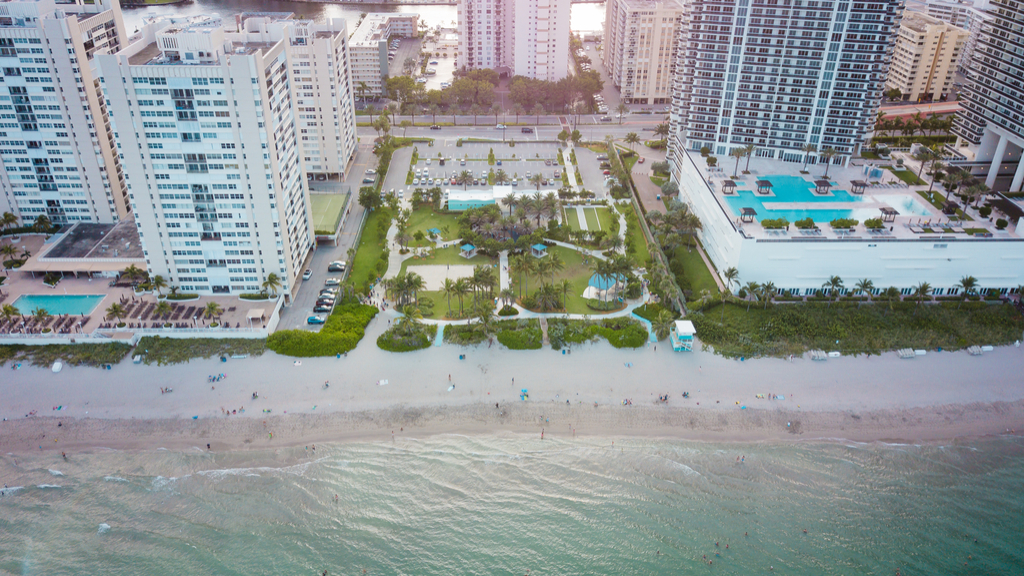 Hallandale Beach Vacation Packages Sunwing.ca