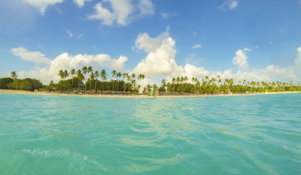 Vue de la mer depuis l’eau