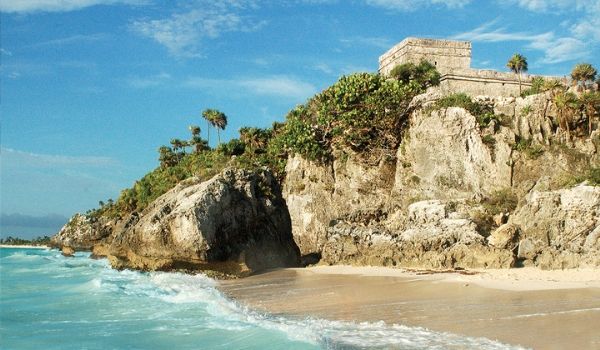 Mayan ruins on cliff overlooking Tulum Beach