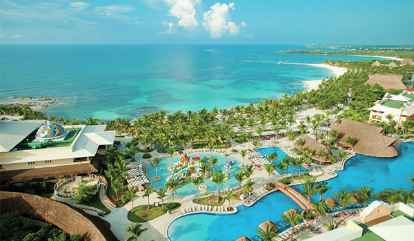 5 Resorts The Whole Family Will Love | Sunwing.ca