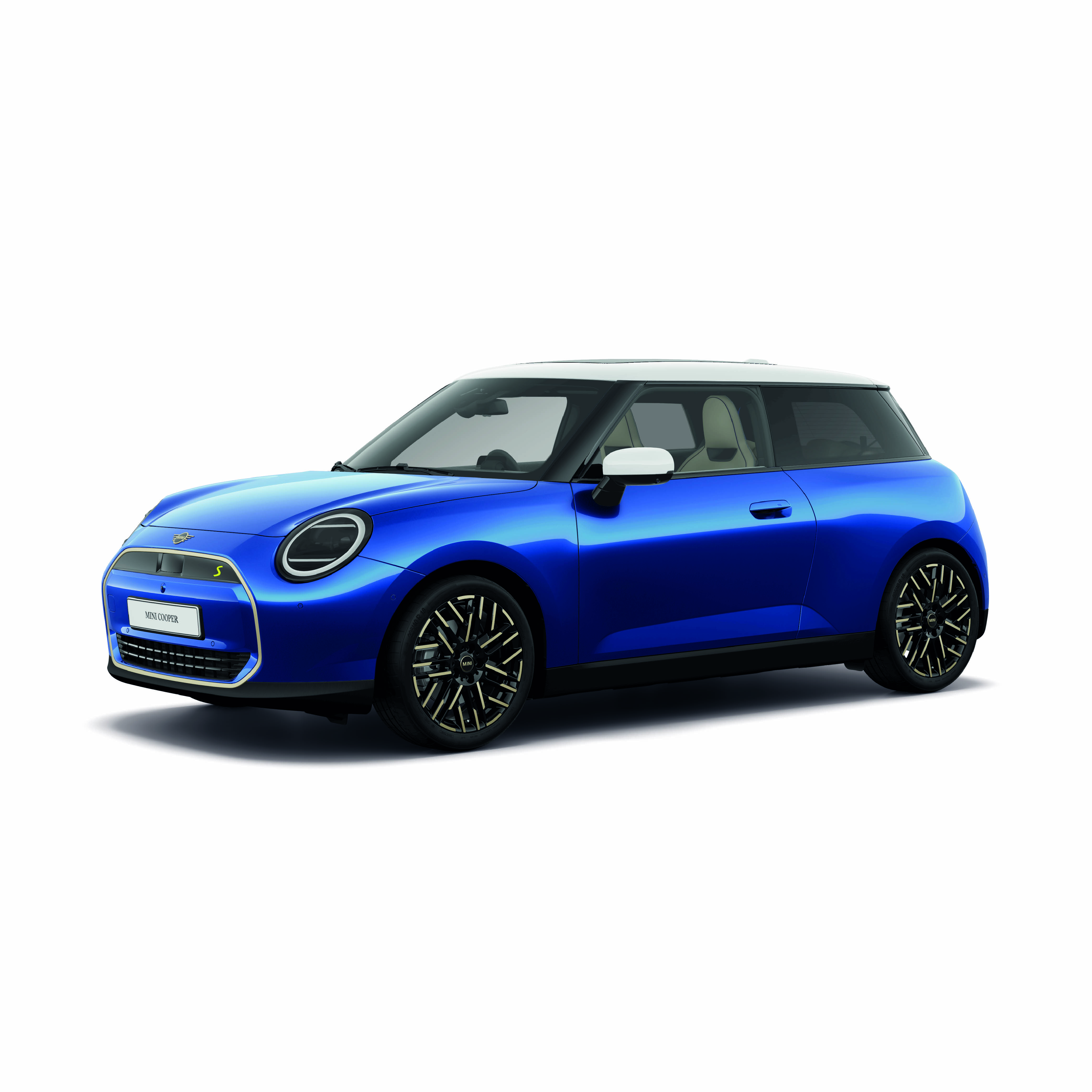 A FANTASTIC OFFER ON THE ALL-ELECTRIC MINI COOPER.