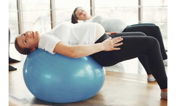 The Pilates Exercises That Worked Wonders on My Pregnancy Back Pain