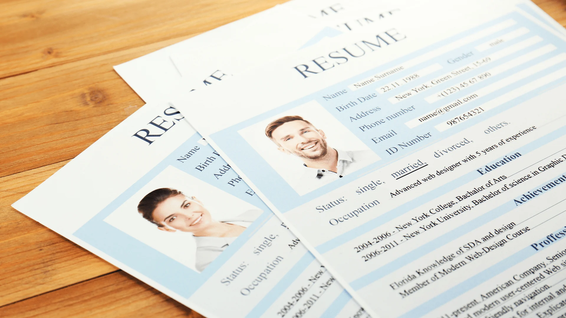 Should You Put a Photo on Your Resume in 2022?