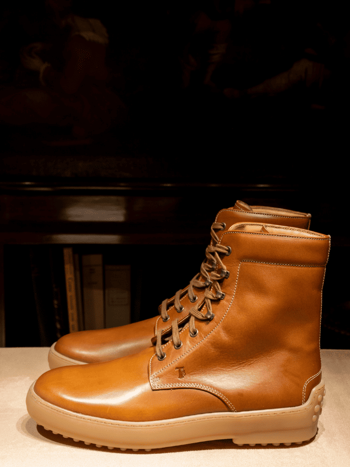 milan-fashion-week-exhibition-january-2026-02-014