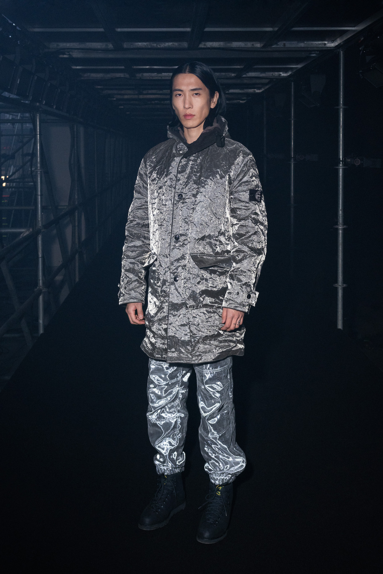あ*】様 【美品】国内正規 STONE  ストーンアイランド 24A STONE ISLAND / ストーンアイランド 24SS 8015433F1 V0029
