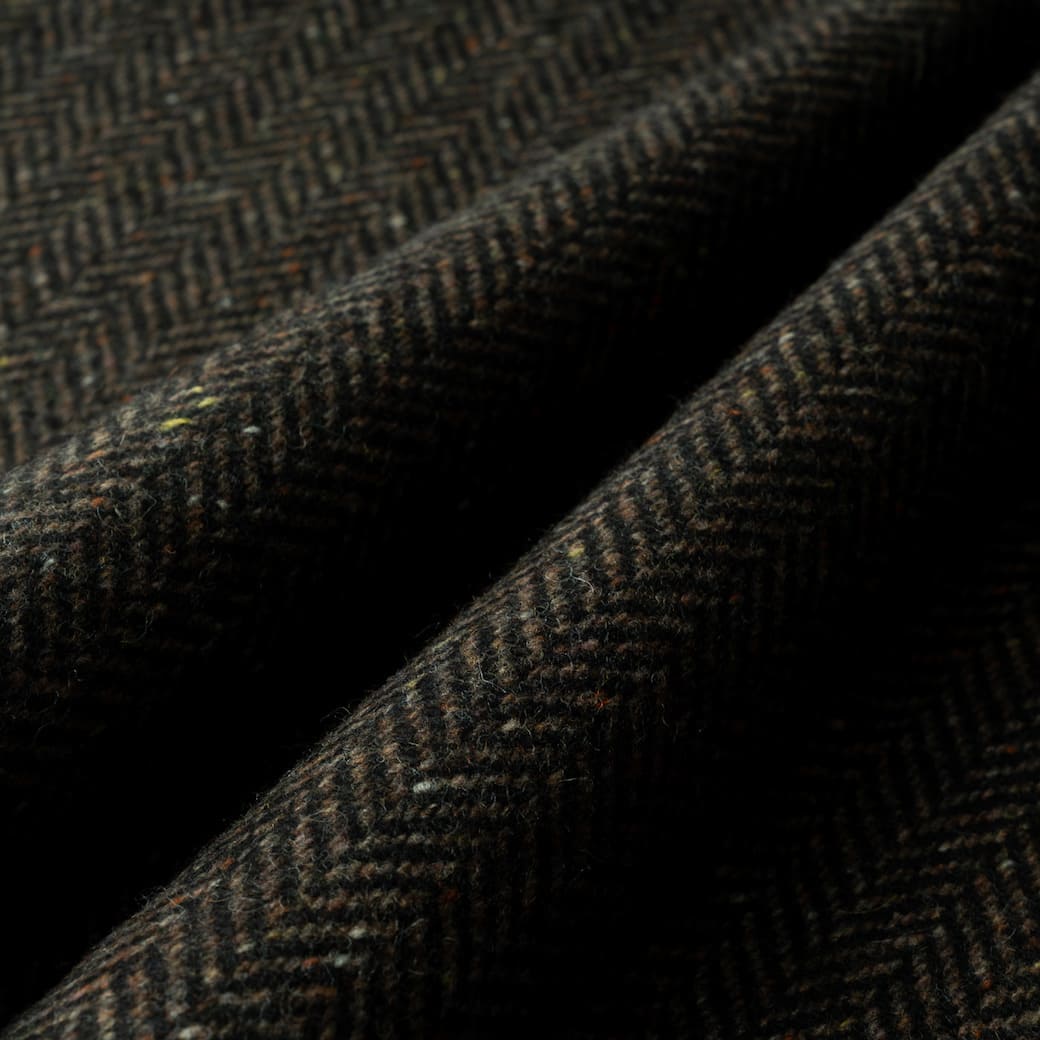 サキソニーとは？フランネルとの違いやスーツに合わせたい柄を紹介