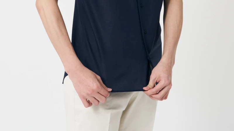 about-short-sleeve-tuck-out-shirt04