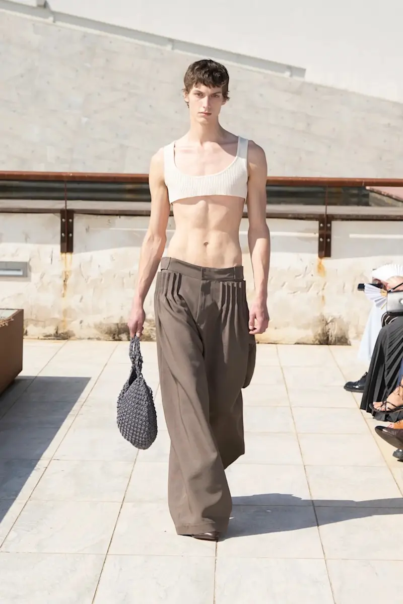 ピッティ ウオモ 2026　春夏 第三弾　Nicolo look 2