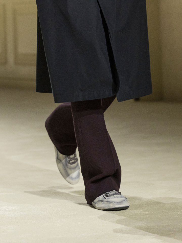 milan-fashion-week-exhibition-january-2026-03-07