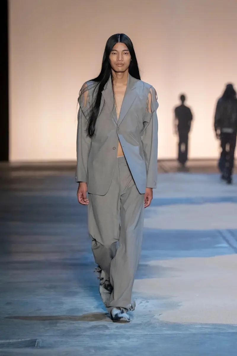 ピッティ ウオモ 2026　春夏 第三弾　PAF look 3