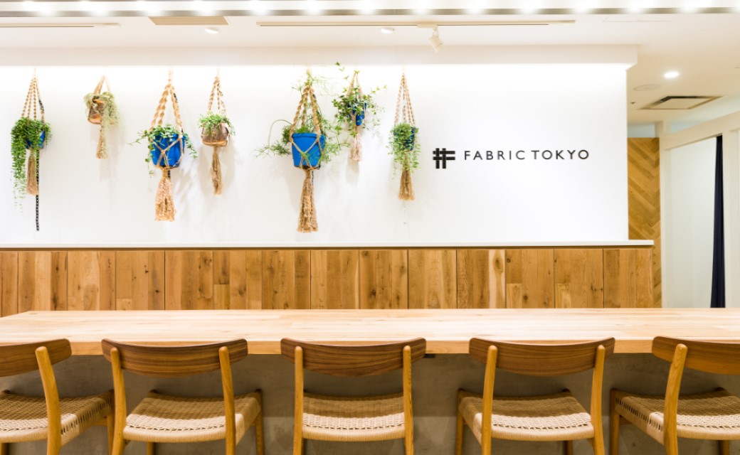 オーダーシャツがプレゼントとして選ばれる理由を徹底解説 オーダースーツのfabric Tokyo