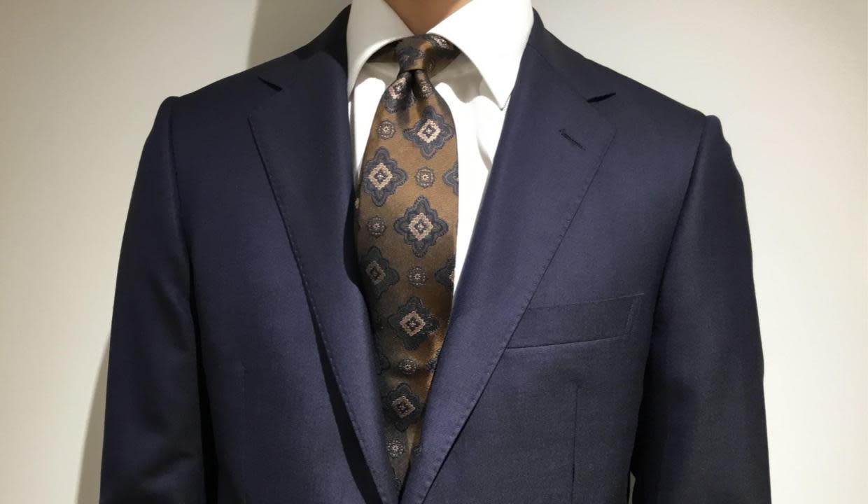 スーツ姿を引き立てるネクタイ選びのコツ シーン別の着こなし6選 オーダースーツのfabric Tokyo