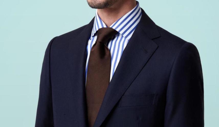 ダークスーツとは ブラックスーツとの違いからおすすめコーディネートまで徹底解説 Answer ダークスーツとは ブラックスーツとの違いからおすすめコーディネートまで徹底解説 Answer