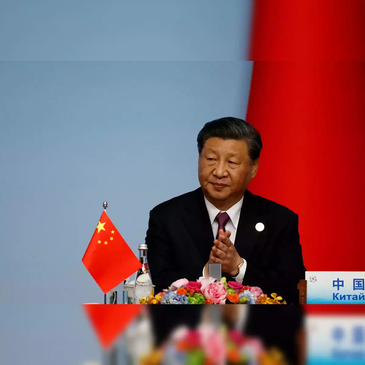 chinas-xi-jinping-offers-to-shield-foreign-investors-in-new-round-of-charm-offensive/