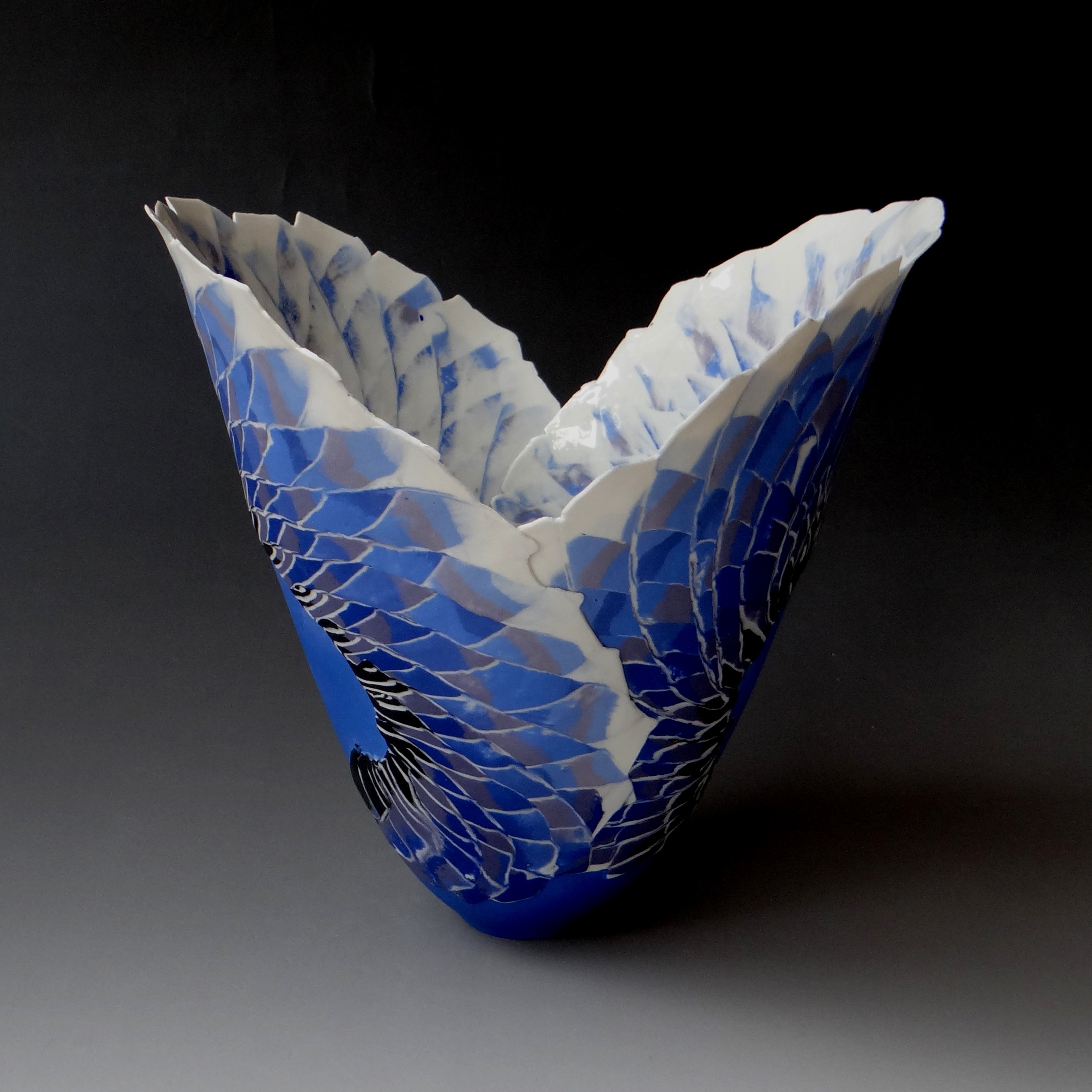 JdV20-3, Wing Vase, #1