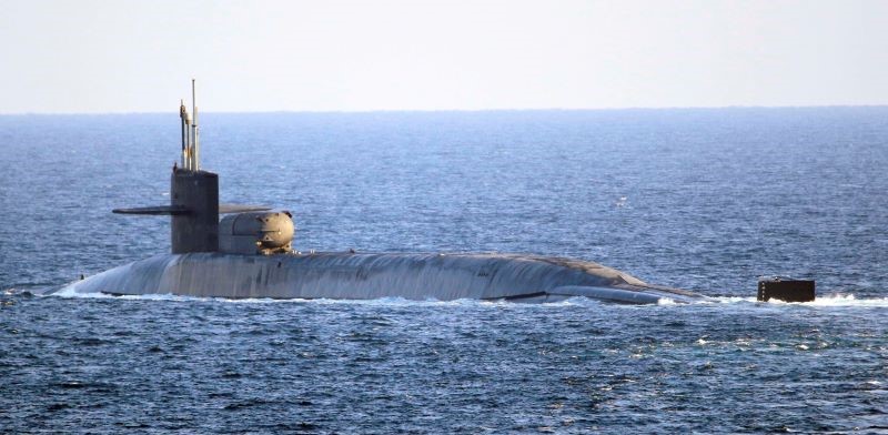 استنفار دولي وغواصات تواكب توقعات هجوم ايراني وشيك على اسرئيل