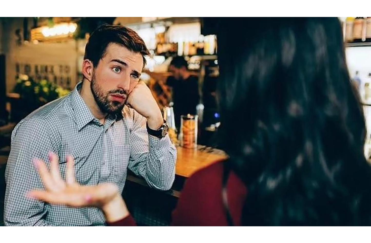 من الأكثر ثرثرة... النساء أم الرجال؟