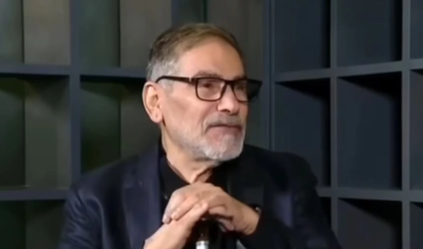 "بقيتُ ٣ ساعات وصليت تحت الأنقاض".. شمخاني يروي لحظة استهدافه بهجوم إسرائيلي