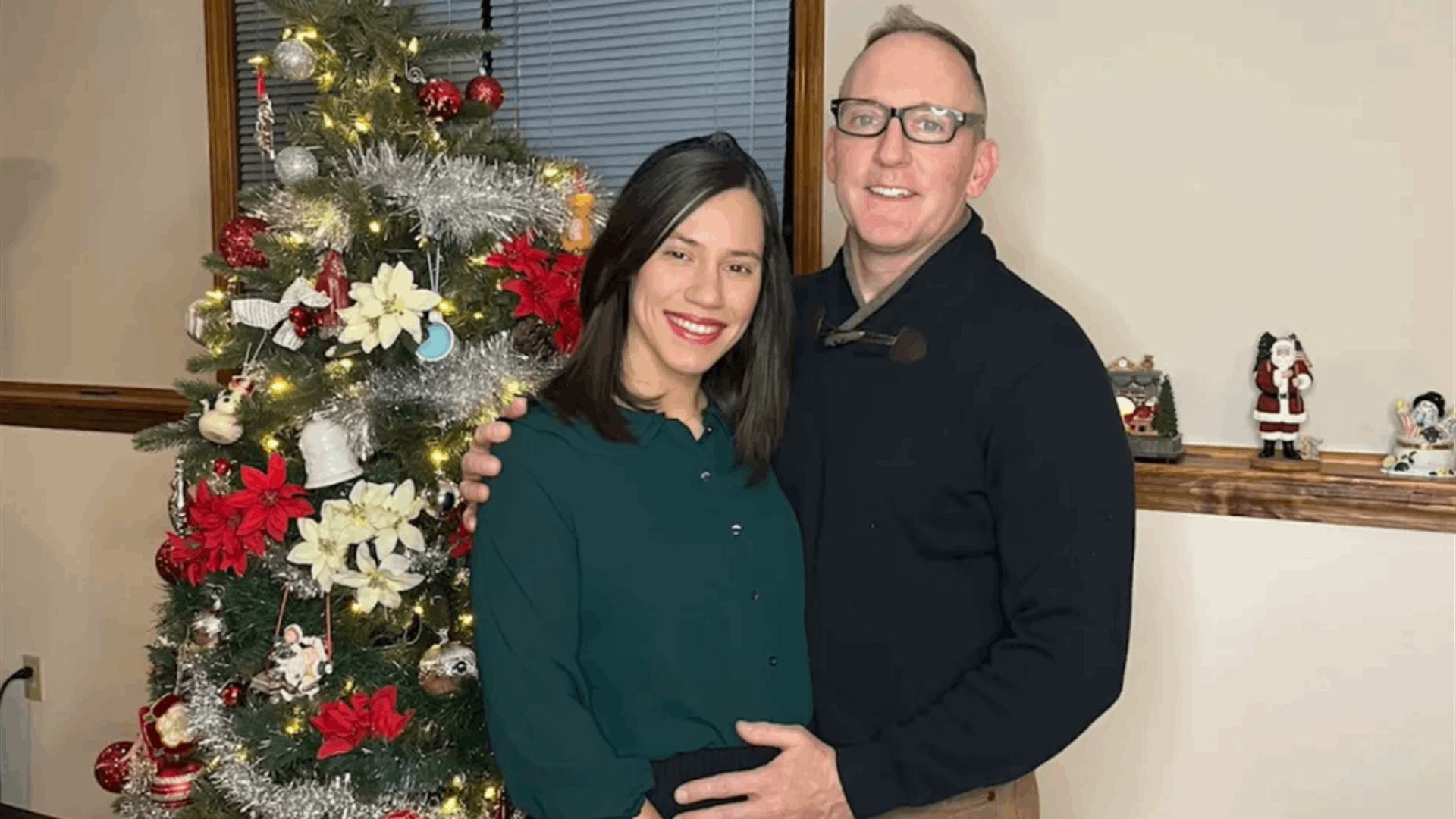 ربة منزل تتقاضى أجرها من زوجها… وهكذا ردّت على الناشطات النسويات!