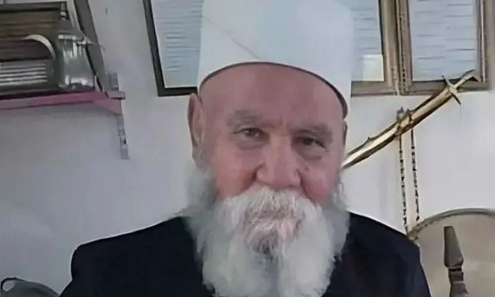 بعدما نعته.. حفيدة الشيخ مرهج شاهين: "جدّي عايش"!