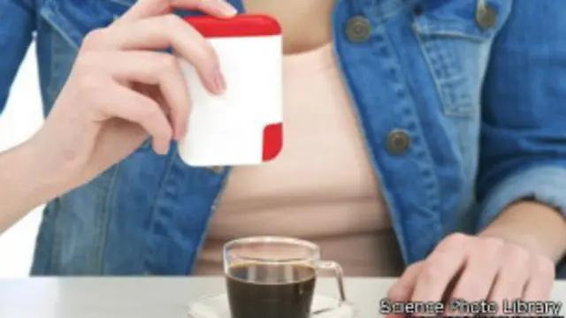 مسبّبة للسرطان.. مطالبة بحظر مادة الأسبارتام المُحَلِّيَة في أوروبا