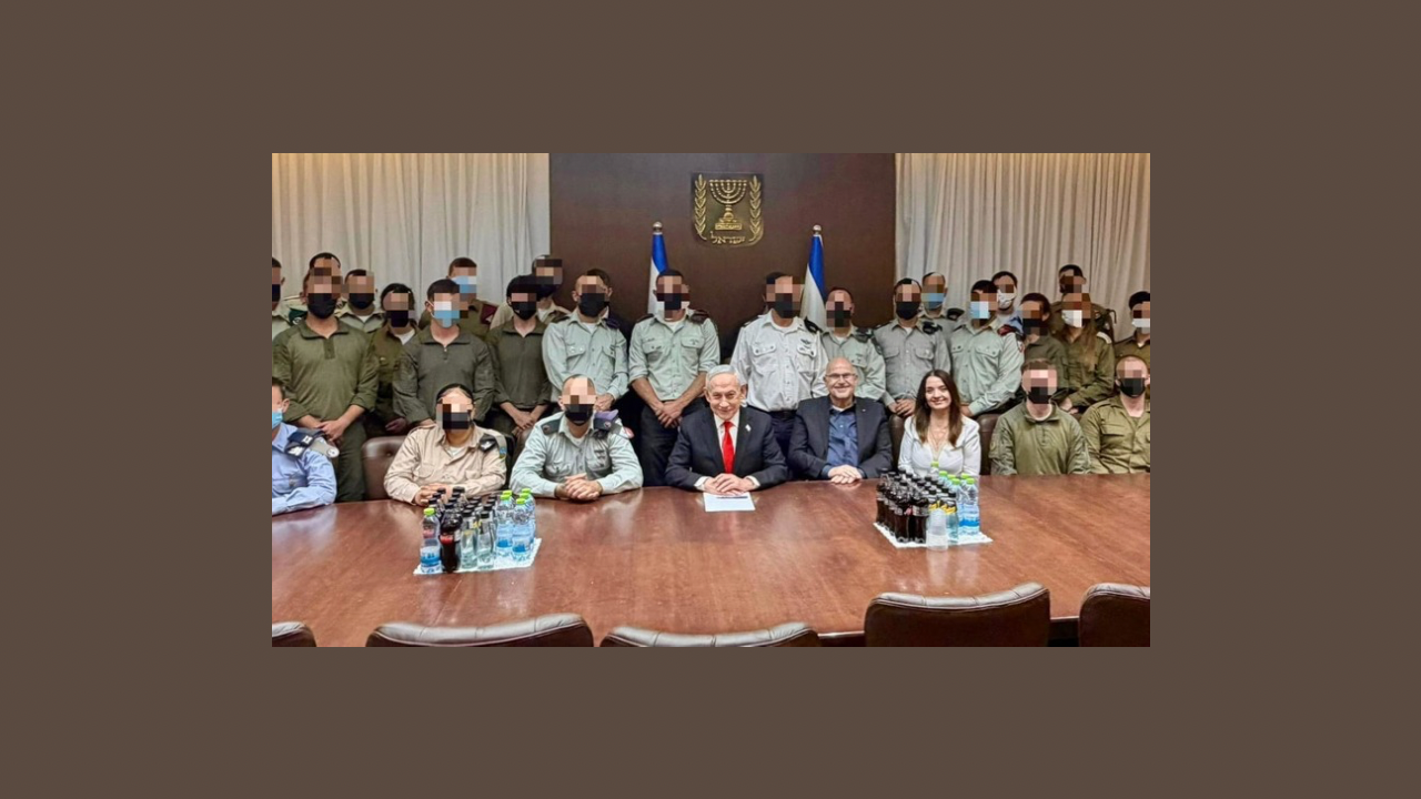     بين الدعاية والوقائع: نتنياهو  ينشر فيديو يجمعه والجنود المسيحيين في الجيش الاسرائيلي