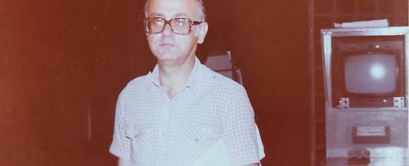 رحيل مخرج "لمن تغني الطيور"