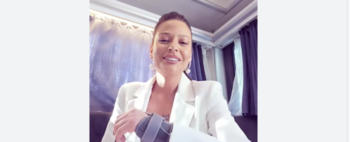 الملائكة إلى جانب باميلا الكيك... أيضًا