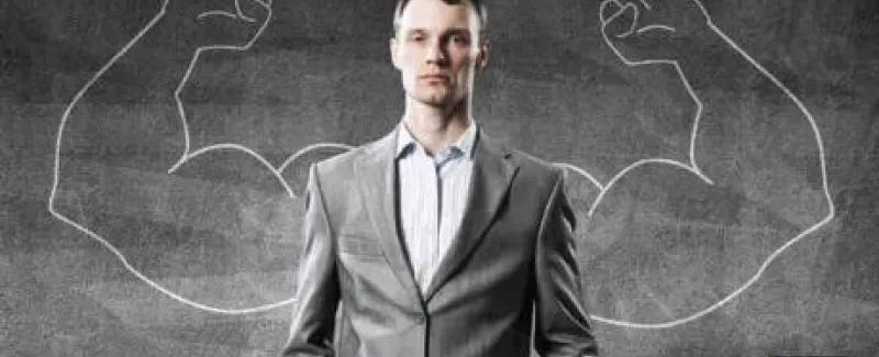 ثمانية تصرّفات بسيطة تدل على قوة شخصيتك… وفق علم النفس