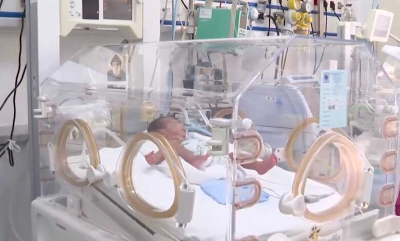 إنجاز إضافي يضاف إلى الطب في لبنان: أول عمليّة "قسطرة قلب" لطفل خديج