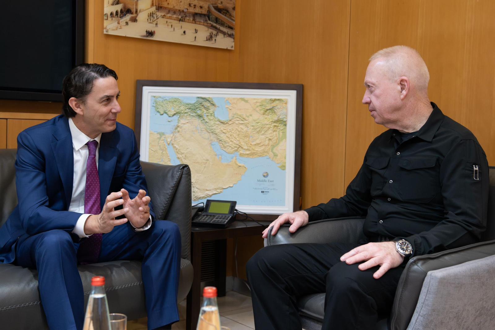 إسرائيل تشكك بهوكشتاين..لماذا؟