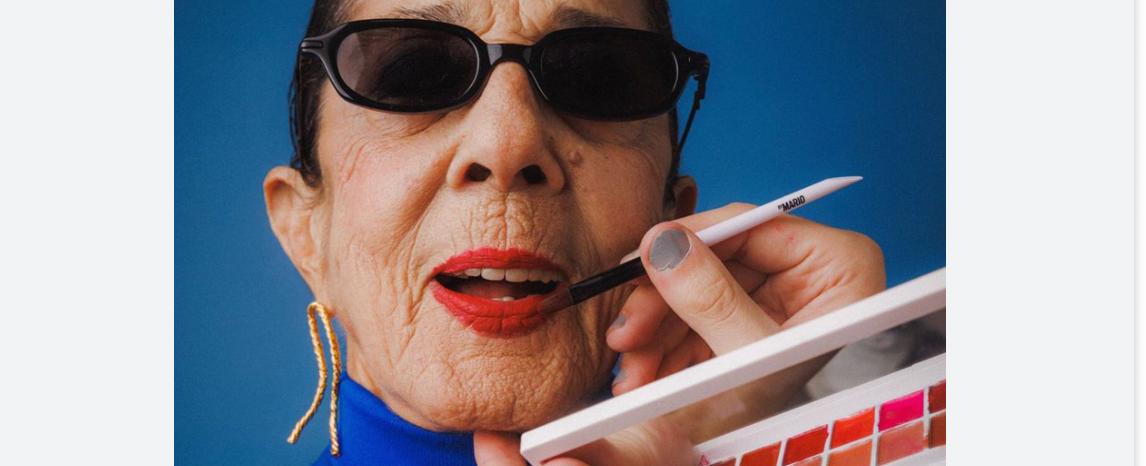 "الجدّة الموديل".. هدى زيادة اللبنانية التي تحدّت العمر وكسرت القواعد