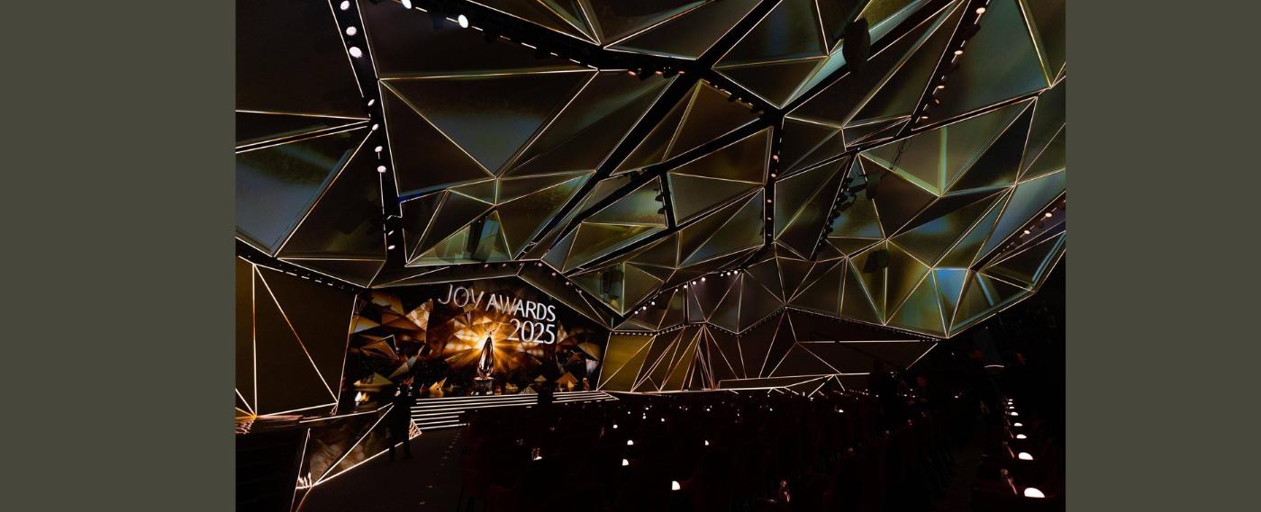 من توّجت "جوي اووردز" في العاصمة السعةدية؟!