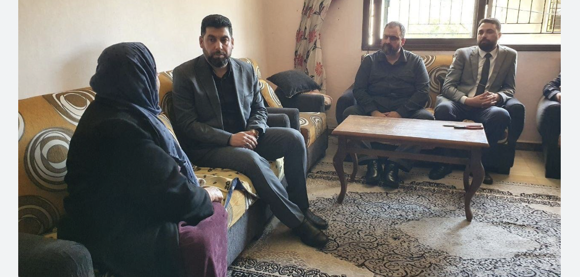 وفد سوري رسمي عند الأم التي ظهرت في فيديو مع جثث أبنائها