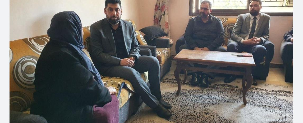 وفد سوري رسمي عند الأم التي ظهرت في فيديو مع جثث أبنائها