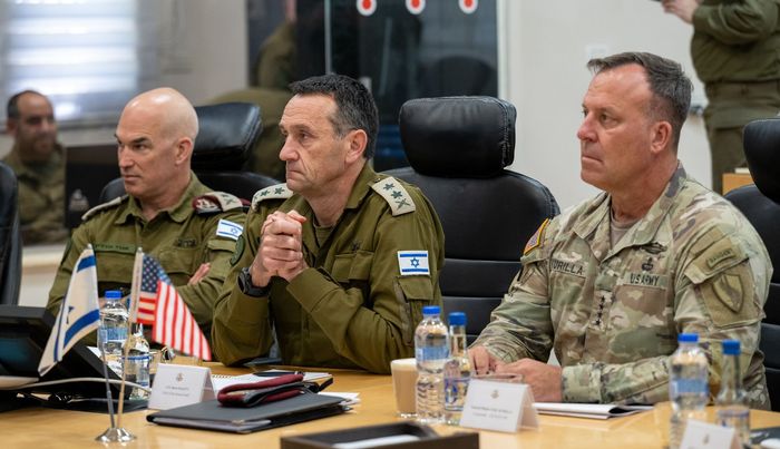 مواجهة "الخطر الإيراني" محور متابعة إسرائيلية- أميركية عسكرية ووزارية