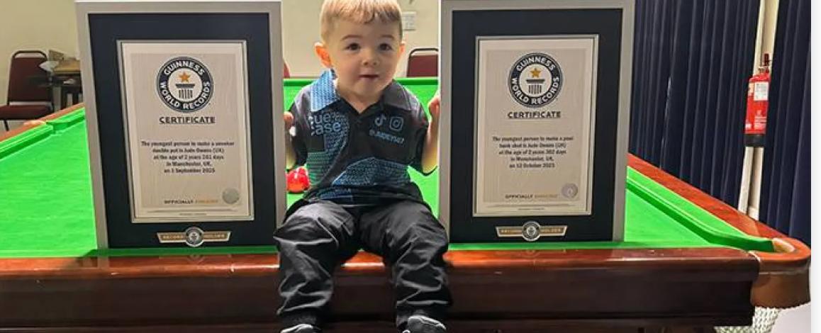 فيديو/ ابن السنتين يدخل موسوعة "غينيس" برقمين قياسيين في البلياردو