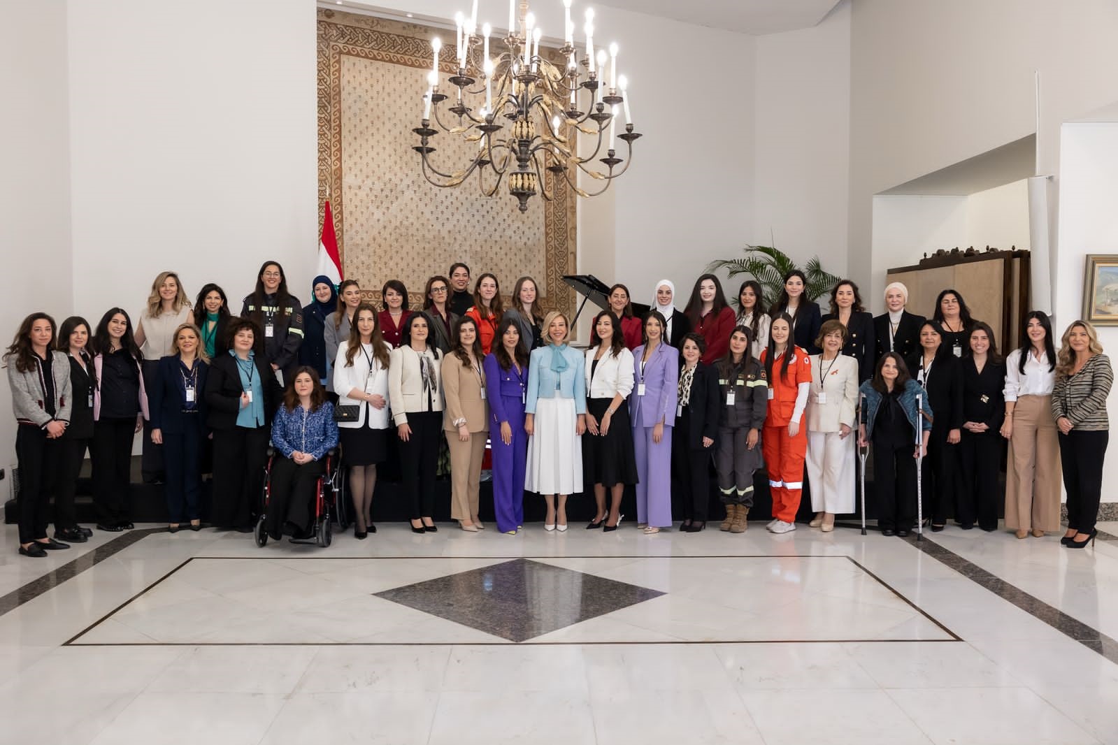  السيدة نعمت عون تعلن 4 تشرين الثاني يومًا  للمرأة اللبنانية