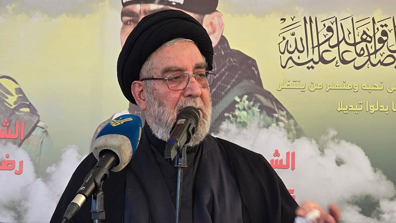 بعد معلومات عن عقوبات تنظيمية بحق إبراهيم أمين السيد .. حزب الله يعلّق