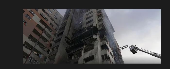 "حرب الأسبوعين" بين اسرائيل وايران