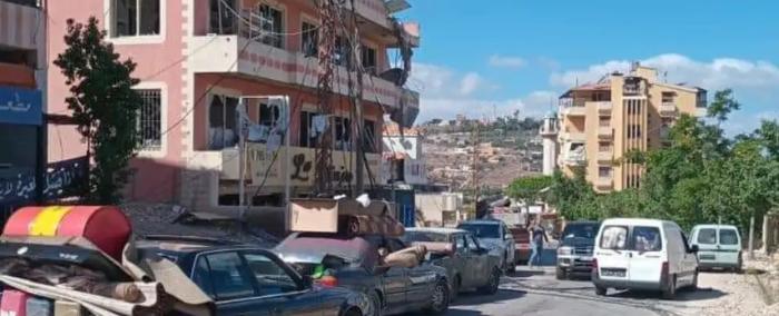 إجلاء كامل للعديسة وميس الجبل في جنوب لبنان