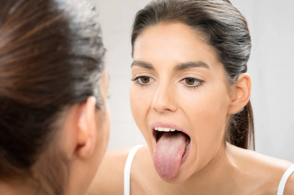 متلازمة جفاف الفم: ما أسبابها وكيف يمكن علاجها في المنزل؟