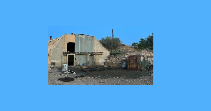 في سياق نزع أسلحة الجنوب السوري.. الجيش الإسرائيلي يدمر مقرًا  عسكريا في جبل حرمون ويصادر "ما فاجأه"